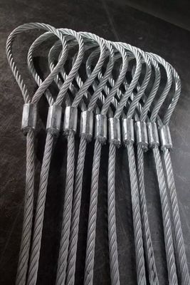 EN 13411-3の柔らかい目30mmの鋼鉄中心Swagedワイヤー ロープ